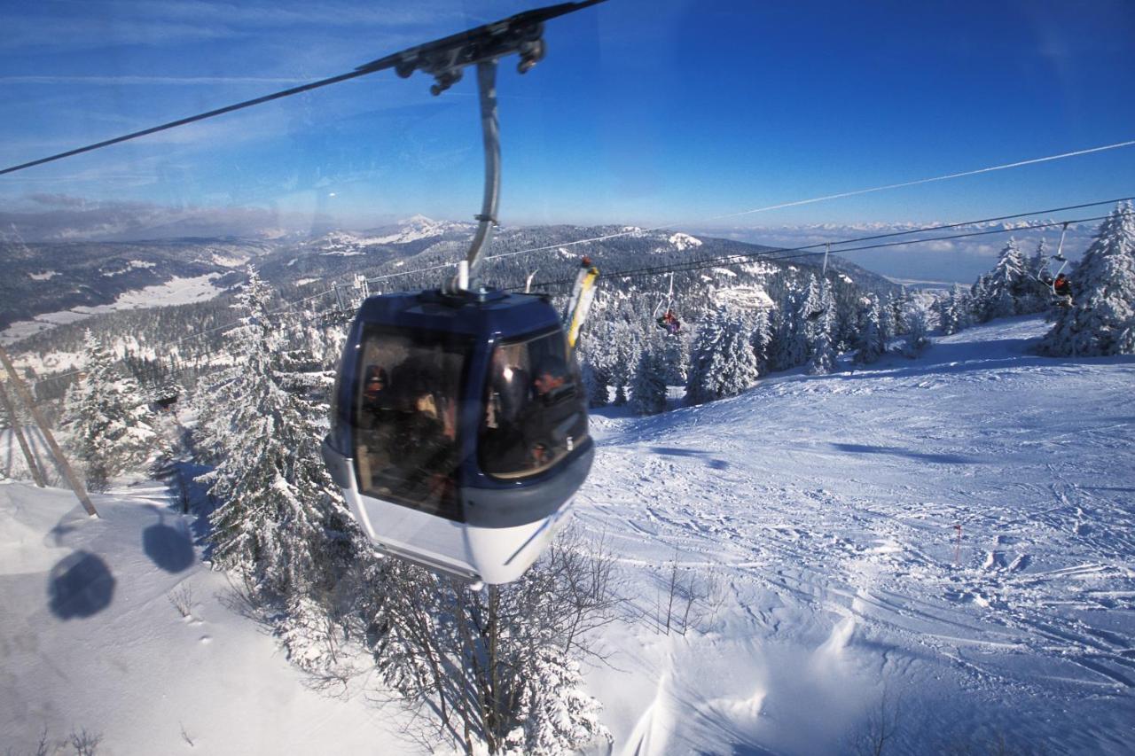 ホテル Vvf Les Monts Jura Lélex エクステリア 写真