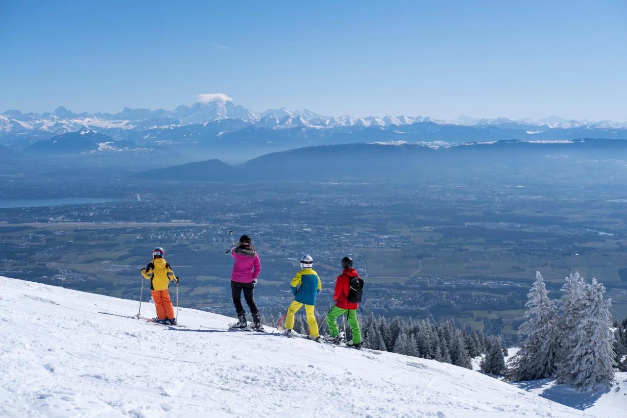 ホテル Vvf Les Monts Jura Lélex エクステリア 写真